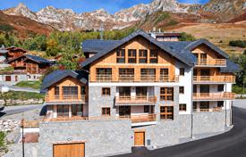 2غرفة آپارتمان  Saint-François-Longchamp, فرانسه. 414,000 €