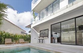 2غرفة ویلا  200 متر مربع Uluwatu, اندونزی. $320,000