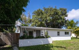 3غرفة خانه  111 متر مربع North Miami Beach, ایالات متحده آمریکا. $587,000
