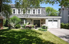 خانه  – نورث یورک, تورنتو, انتاریو,  کانادا. C$1,770,000