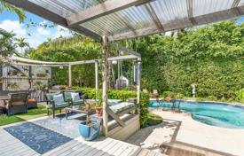 خانه  – سواحل میامی, فلوریدا, ایالات متحده آمریکا. $2,375,000