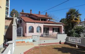 5غرفة خانه  275 متر مربع Rijeka, کرواسی. 490,000 €