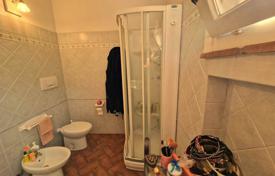4غرفة آپارتمان  249 متر مربع Livorno, ایتالیا. 800,000 €