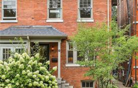  دو خانه بهم متصل – Old Toronto, تورنتو, انتاریو,  کانادا. C$2,094,000