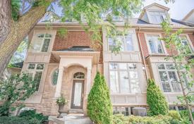  دو خانه بهم متصل – East York, تورنتو, انتاریو,  کانادا. C$2,330,000