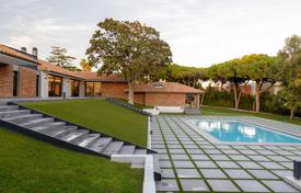 9غرفة ویلا  1500 متر مربع El Masnou, اسپانیا. 5,800,000 €