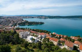 8غرفة خانه  460 متر مربع Trogir, کرواسی. 4,440,000 €
