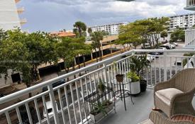 آپارتمان کاندو – Sunny Isles Beach, فلوریدا, ایالات متحده آمریکا. $410,000