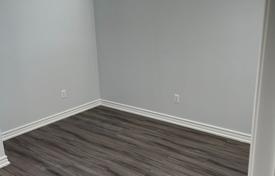 9غرفة خانه  اسکاربرو، تورنتو, کانادا. C$1,424,000