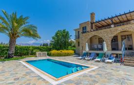 9غرفة ویلا  270 متر مربع Poli Crysochous, قبرس. 725,000 €