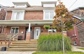 6غرفة  دو خانه بهم متصل Old Toronto, کانادا. C$2,013,000