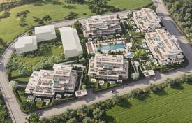 New residential complex with apartments Estepona, اسپانیا. 815,000 € از