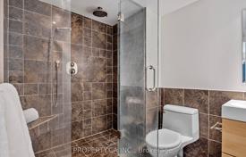 6غرفة آپارتمان  Old Toronto, کانادا. C$1,045,000