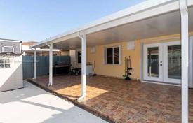 3غرفة خانه  117 متر مربع Hialeah, ایالات متحده آمریکا. $440,000