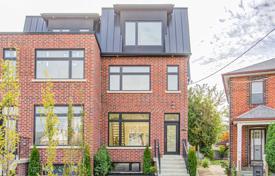  دو خانه بهم متصل – York, تورنتو, انتاریو,  کانادا. C$2,141,000