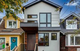 خانه  – East York, تورنتو, انتاریو,  کانادا. C$1,615,000