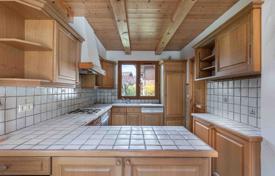 6غرفة عمارت  155 متر مربع Combloux, فرانسه. 1,190,000 €