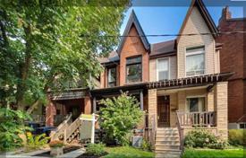  دو خانه بهم متصل – Old Toronto, تورنتو, انتاریو,  کانادا. C$1,176,000