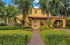 دو خانه بهم چسبیده – Coral Gables, فلوریدا, ایالات متحده آمریکا. 1,160,000 €