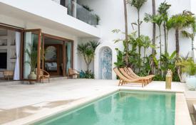 3غرفة ویلا  500 متر مربع Uluwatu, اندونزی. $890,000