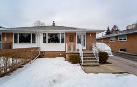  دو خانه بهم متصل – نورث یورک, تورنتو, انتاریو,  کانادا. C$987,000