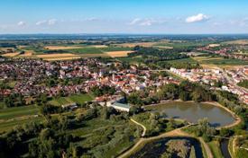 7غرفة خانه  230 متر مربع Varazdin County, کرواسی. 150,000 €