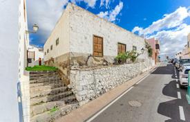 6غرفة خانه  404 متر مربع Guia de Isora, اسپانیا. 299,000 €