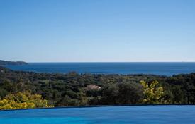 4غرفة ویلا  Cavalaire-sur-Mer, فرانسه. 2,600,000 €
