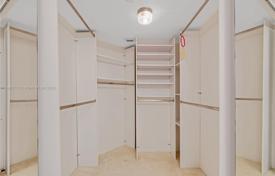2غرفة شقق في الوحدات السكنية 127 متر مربع Aventura, ایالات متحده آمریکا. $540,000