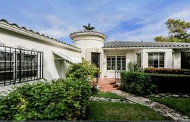 دو خانه بهم چسبیده – سواحل میامی, فلوریدا, ایالات متحده آمریکا. $1,895,000