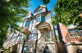  دو خانه بهم متصل – Old Toronto, تورنتو, انتاریو,  کانادا. C$1,960,000