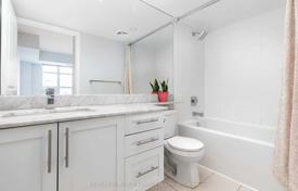 5غرفة آپارتمان  Old Toronto, کانادا. C$901,000