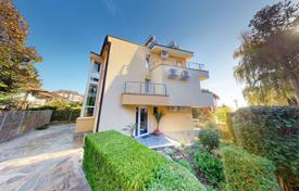 5غرفة خانه  415 متر مربع ساحل آفتابی, بلغارستان. 895,000 €