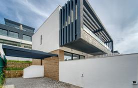 3غرفة  دو خانه بهم متصل 156 متر مربع Estepona, اسپانیا. 795,000 €