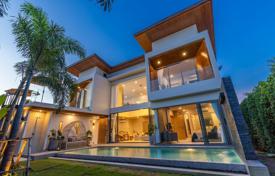 3غرفة ویلا  338 متر مربع Si Sunthon, تایلند. $626,000