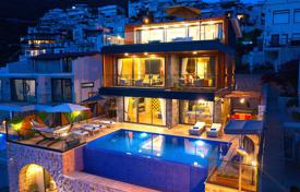 5غرفة ویلا  350 متر مربع Kalkan, ترکیه. 52,576,000 TRY