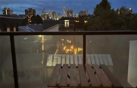 آپارتمان  – Bathurst Street, تورنتو, انتاریو,  کانادا. C$719,000