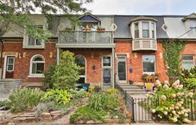  دو خانه بهم متصل – Old Toronto, تورنتو, انتاریو,  کانادا. C$1,639,000