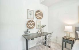 5غرفة آپارتمان  اسکاربرو، تورنتو, کانادا. C$789,000