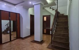9غرفة خانه  355 متر مربع تفلیس, گرجستان. $240,000