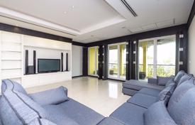 3غرفة شقق في الوحدات السكنية Sathon, تایلند. $4,000 في الأسبوع