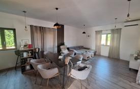 4غرفة خانه  106 متر مربع Svetvinčenat, کرواسی. 424,000 €