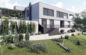 زمین تجاری Raša, کرواسی. 295,000 €