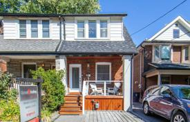  دو خانه بهم متصل – Old Toronto, تورنتو, انتاریو,  کانادا. C$1,109,000