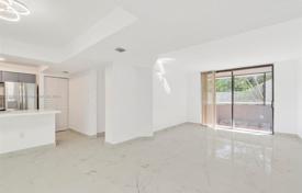 2غرفة شقق في الوحدات السكنية 106 متر مربع ويست إند, ایالات متحده آمریکا. $340,000