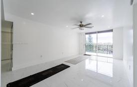 آپارتمان کاندو – North Miami, فلوریدا, ایالات متحده آمریکا. $260,000