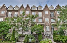  دو خانه بهم متصل – Etobicoke, تورنتو, انتاریو,  کانادا. C$1,026,000