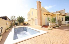 4غرفة ویلا  172 متر مربع Orihuela Costa, اسپانیا. 555,000 €
