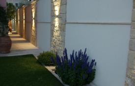 6غرفة دو خانه بهم چسبیده 380 متر مربع Aphrodite Hills, قبرس. 2,750,000 €