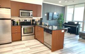 آپارتمان  – Lake Shore Boulevard West, Etobicoke, تورنتو,  انتاریو,   کانادا. C$695,000